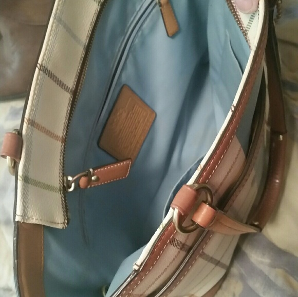 Authentic Coach Tote - Picture 3 of 3