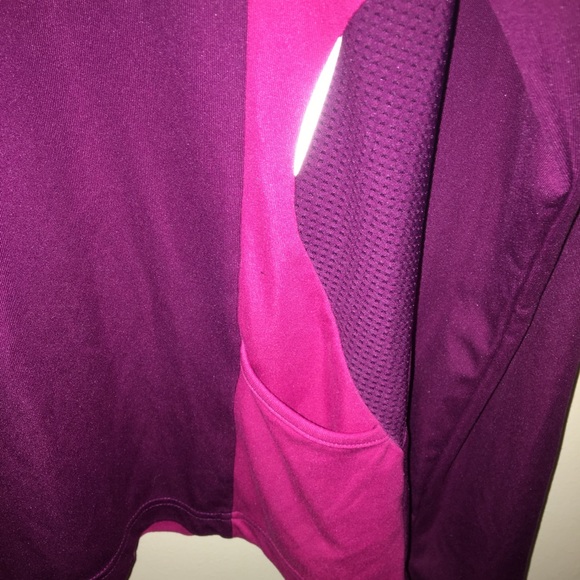 long sleeve work out shirt - Picture 2 of 4