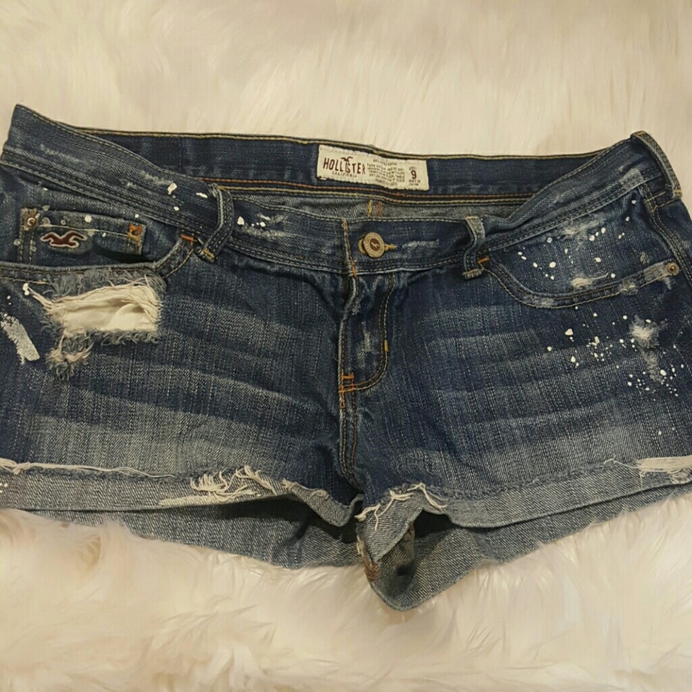 Distressed shorts