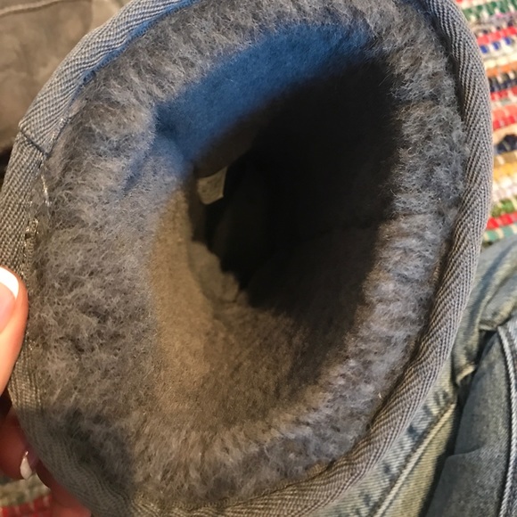 Ugh tall boots - Picture 4 of 5