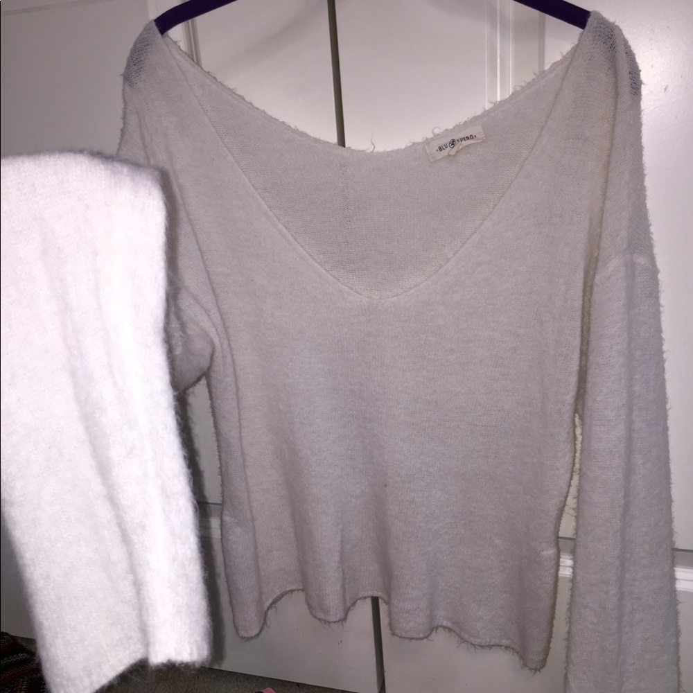 White crop oversized sweater