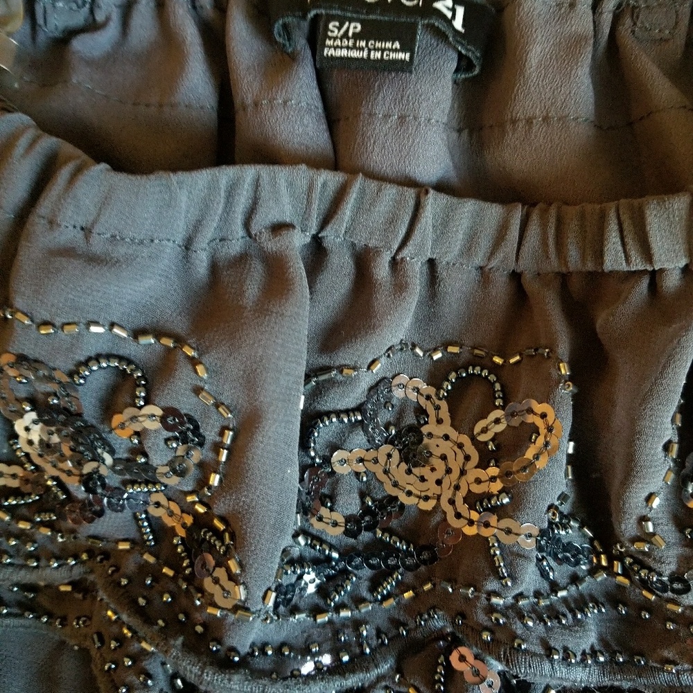 Top - Picture 3 of 3