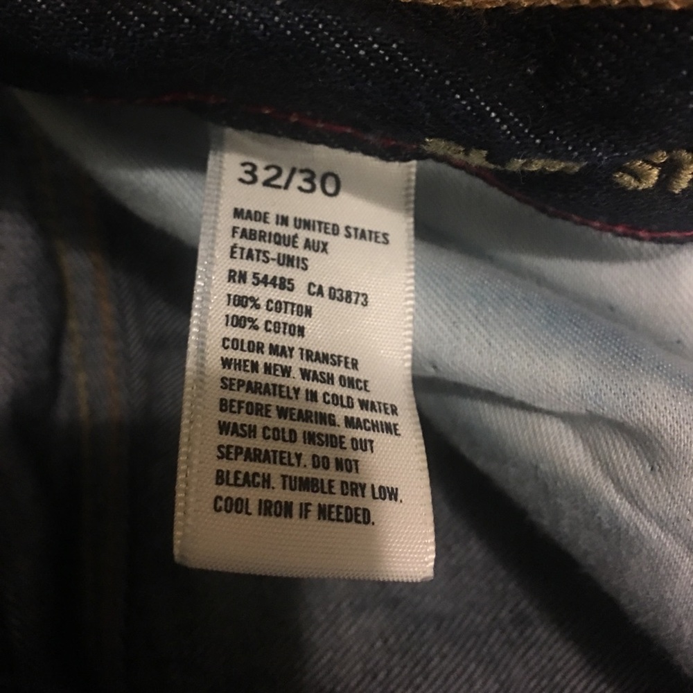 American Eagle Outfitters Made In America - Picture 5 of 7