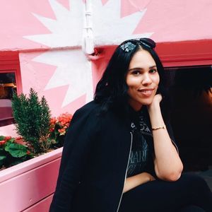 Meet your Posher, Jasmine