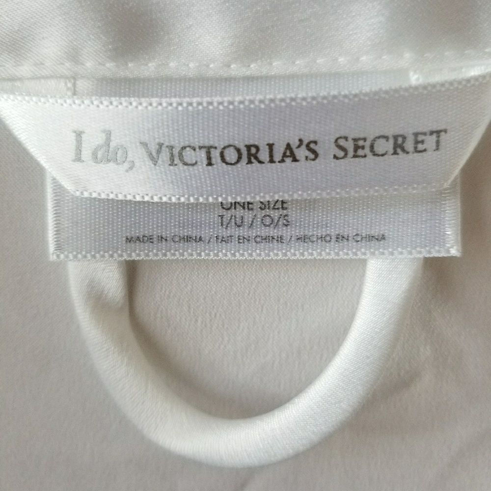 Set - Picture 3 of 6