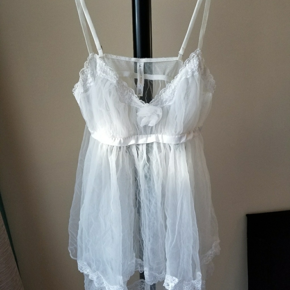 Set - Picture 4 of 6