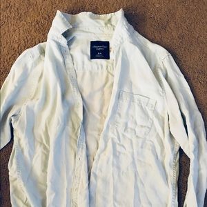 American Eagle shirt size M