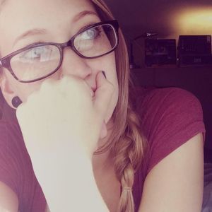 Meet your Posher, Joy