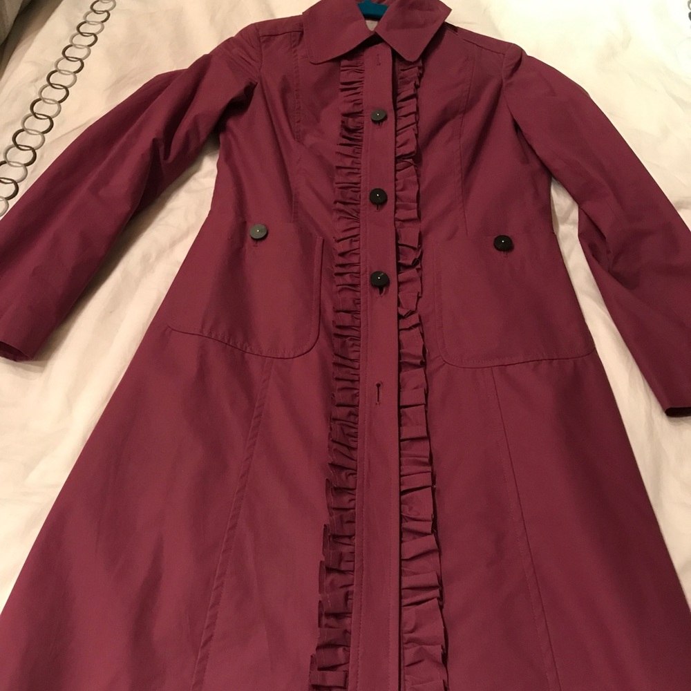 ❤️ Burberry Raincoat size 2