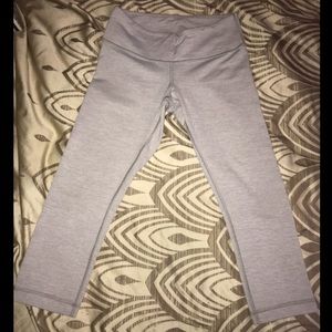Lululemon crop leggings