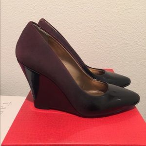 BCBG wedge pointed heels