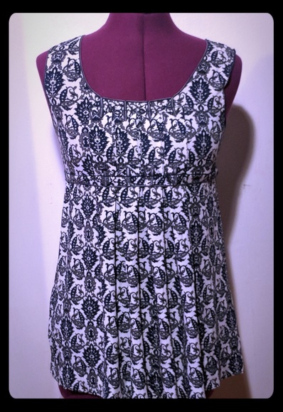 Patterned White and Blue Maternity Top - Picture 1 of 8