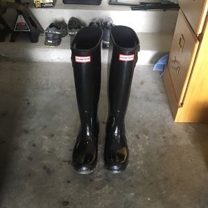 Glossy Hunter Boots