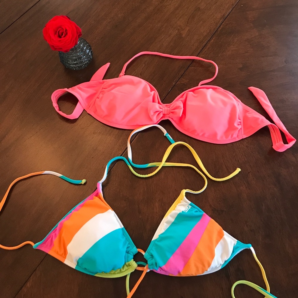2 bikini tops