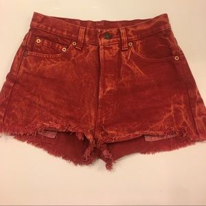 levi’s red jean shorts