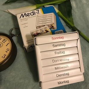 NIB MEDICINE SET ( German Language)