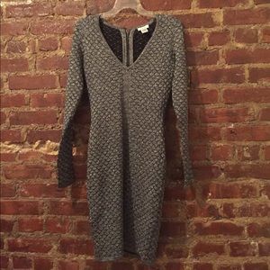 Cache tube dress