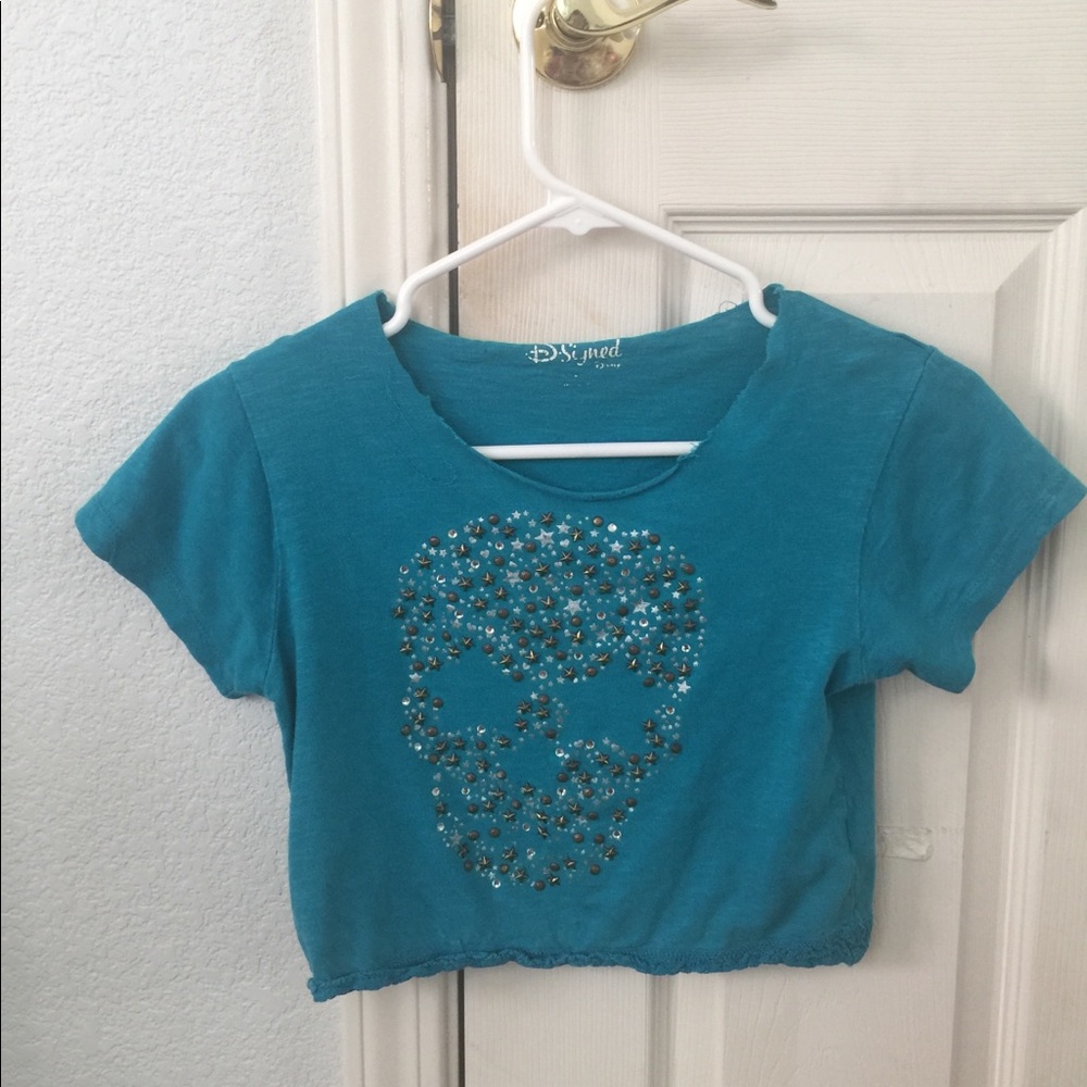 Cute turquoise crop top