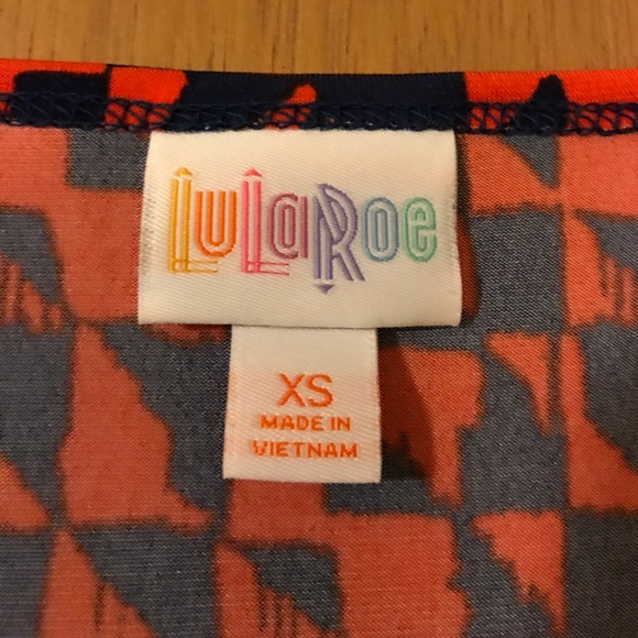 LuLaRoe XS Women’s Tunic/Shirt - Picture 2 of 3