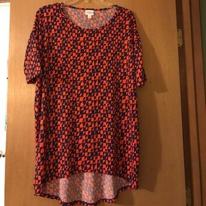 LuLaRoe XS Women’s Tunic/Shirt