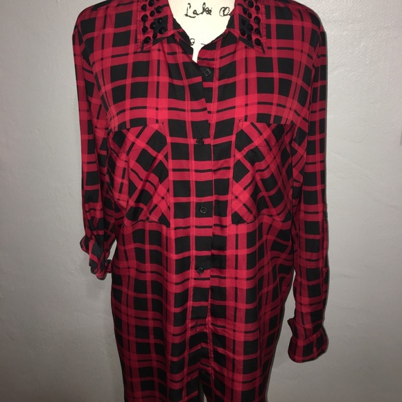 Michael Kors red plaid blouse ❤️ - Picture 2 of 4