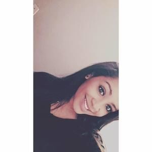 Meet your Posher, Olivia