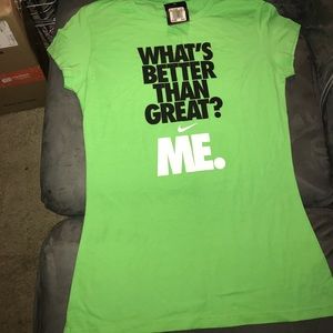 Nike T-shirt