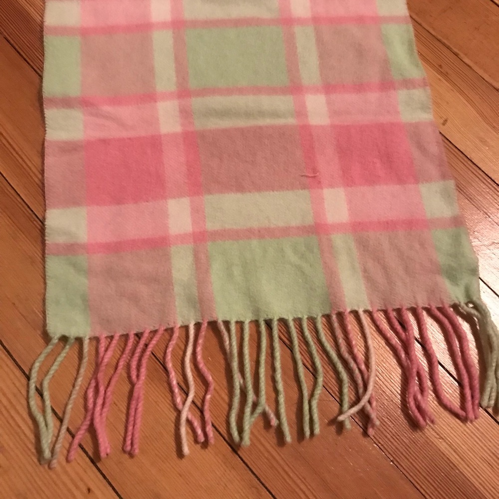 Cashmere scarf!