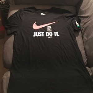 Nike T-shirt