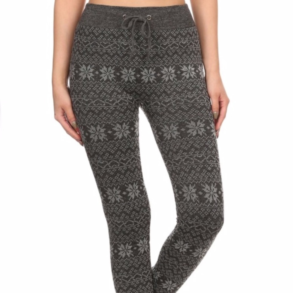 Snowflake print joggers