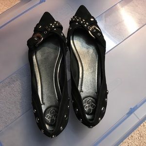 Brand new bcbg flats