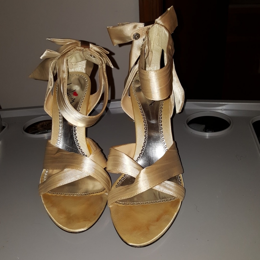 Beatiful Satin Dress Shoes