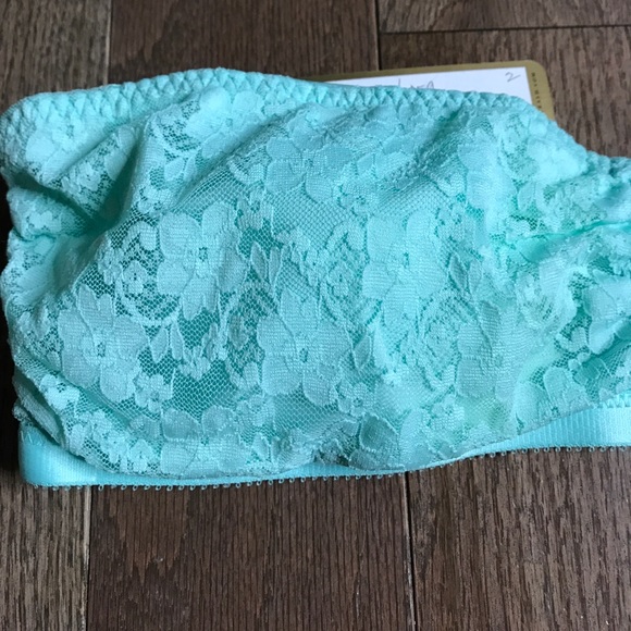 Strapless lace bra - Picture 2 of 3