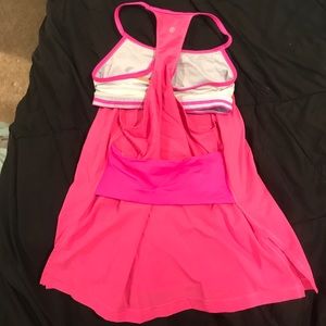 Size 2 lulu lemon top - bra connected