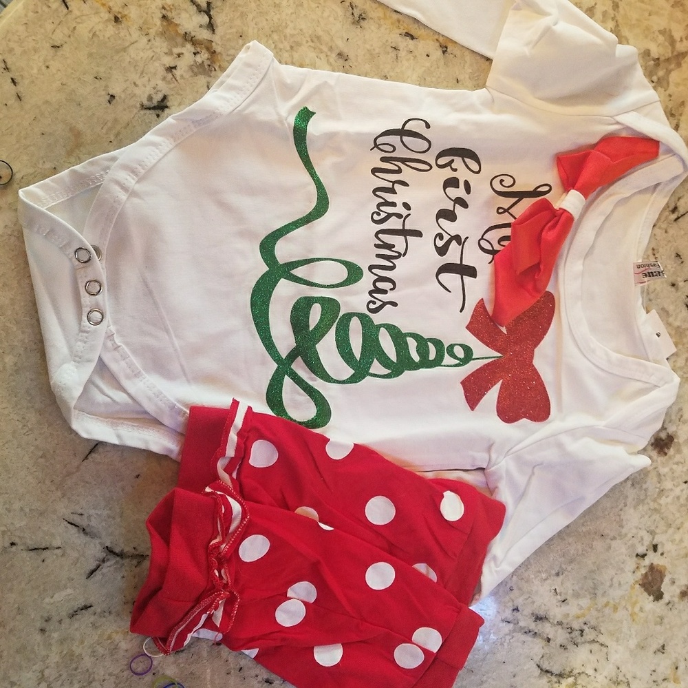 Babys first christmas onesie