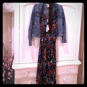 SZ Large Woven maxi dress, parrot  &flower design