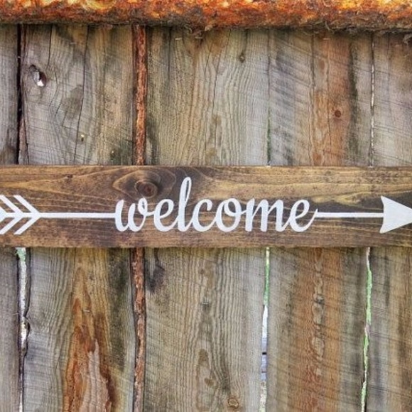 Welcome to my closet! - Picture 1 of 1