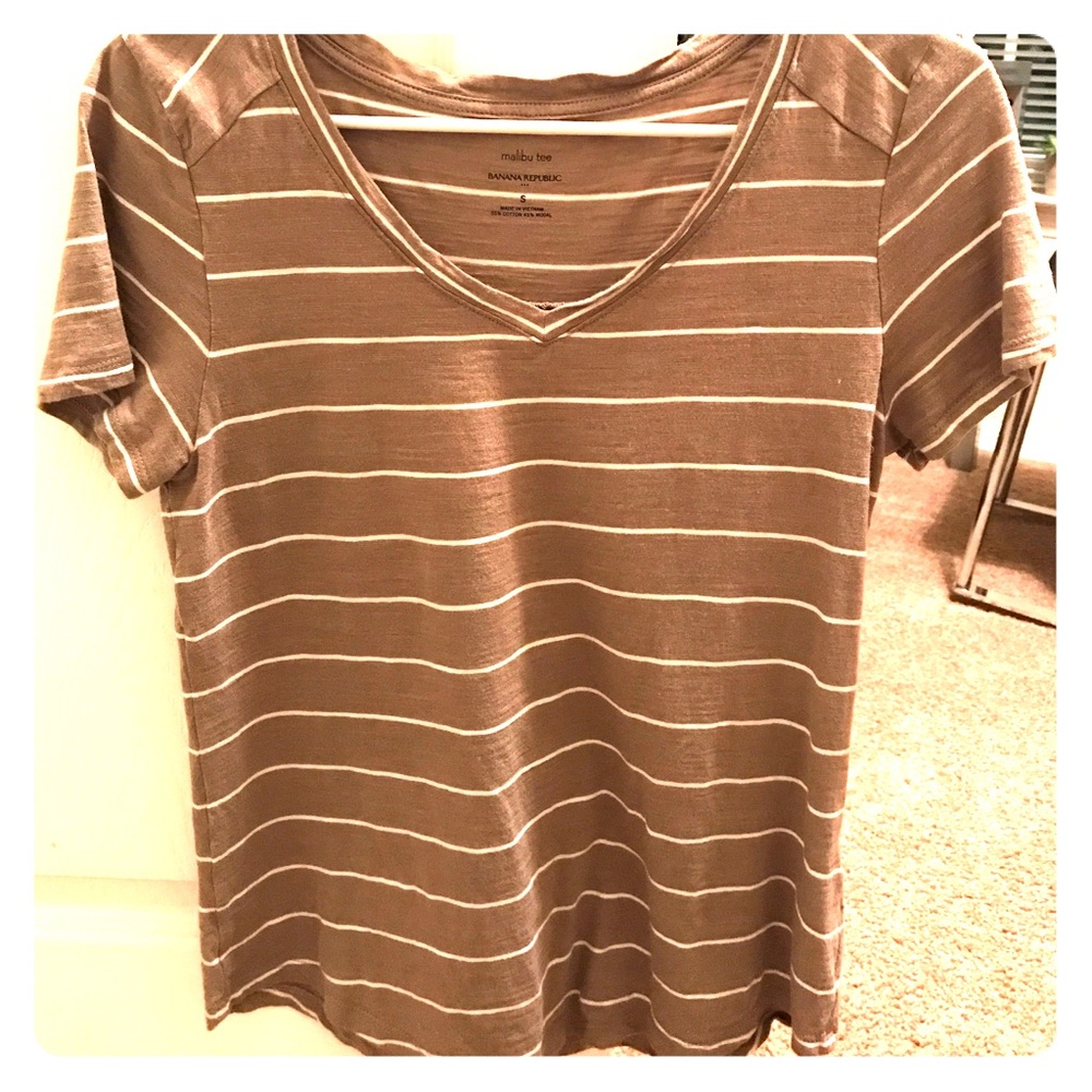 Banana Republic Malibu tee shirt