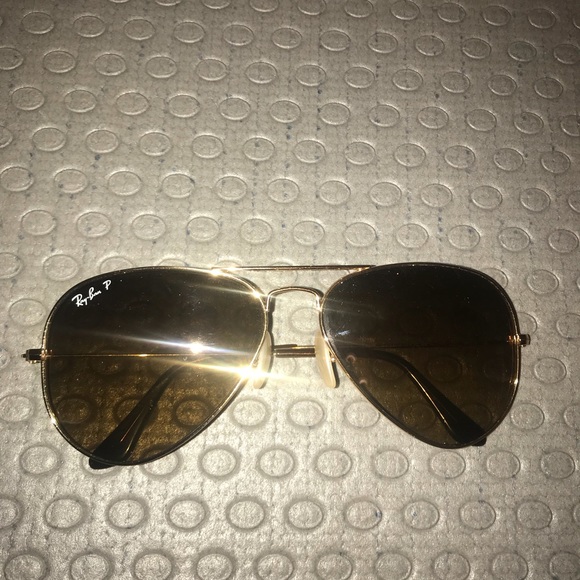 Polarized Ray Ban Aviators - Picture 1 of 5