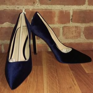 *NEVER WORN* Blue Velvet Tatiana Heels