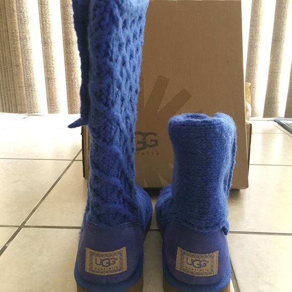 UGG K Lattice Cardy boots for big girl sz 4 - Picture 4 of 6