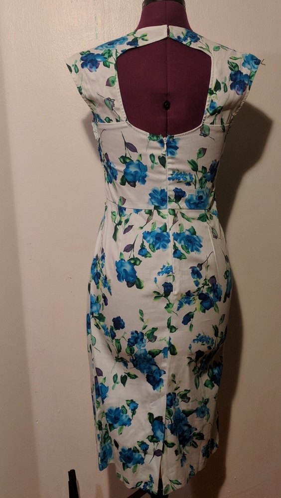Belle Poque Knee-Length Cocktail Pencil Dress - Picture 2 of 6