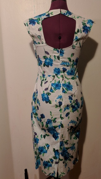 Belle Poque Knee-Length Cocktail Pencil Dress - Picture 2 of 6