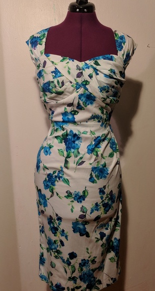 Belle Poque Knee-Length Cocktail Pencil Dress - Picture 6 of 6