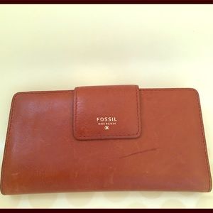 Fossil wallet