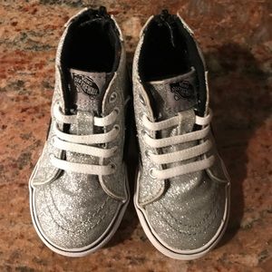 VANS “Off the Wall”