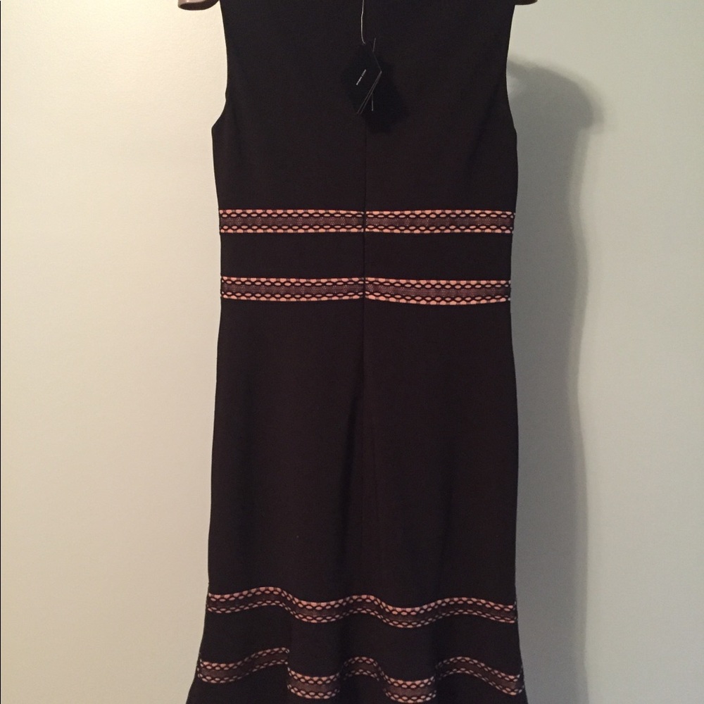 NWT White House Black Market Dress Sz 4.
