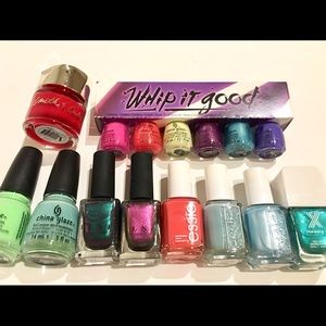 Nailpolish and Makeup Bag Bundle