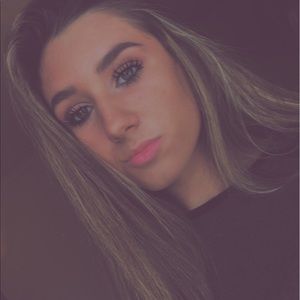 Meet your Posher, Billye