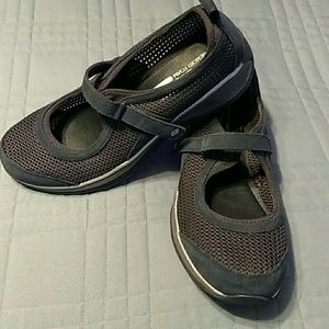 Skechers W Interstellar Intergalactic Sneaker